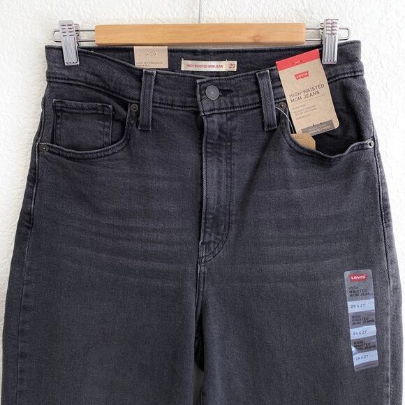 NWT Levi's High-Waisted Mom Jeans Washed Black Tapered Leg Vintage Fit W29 L27 - Picture 5 of 12
